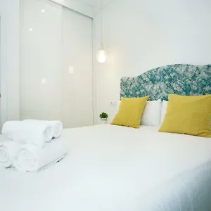 Center, Garden & Pool Torremolinos